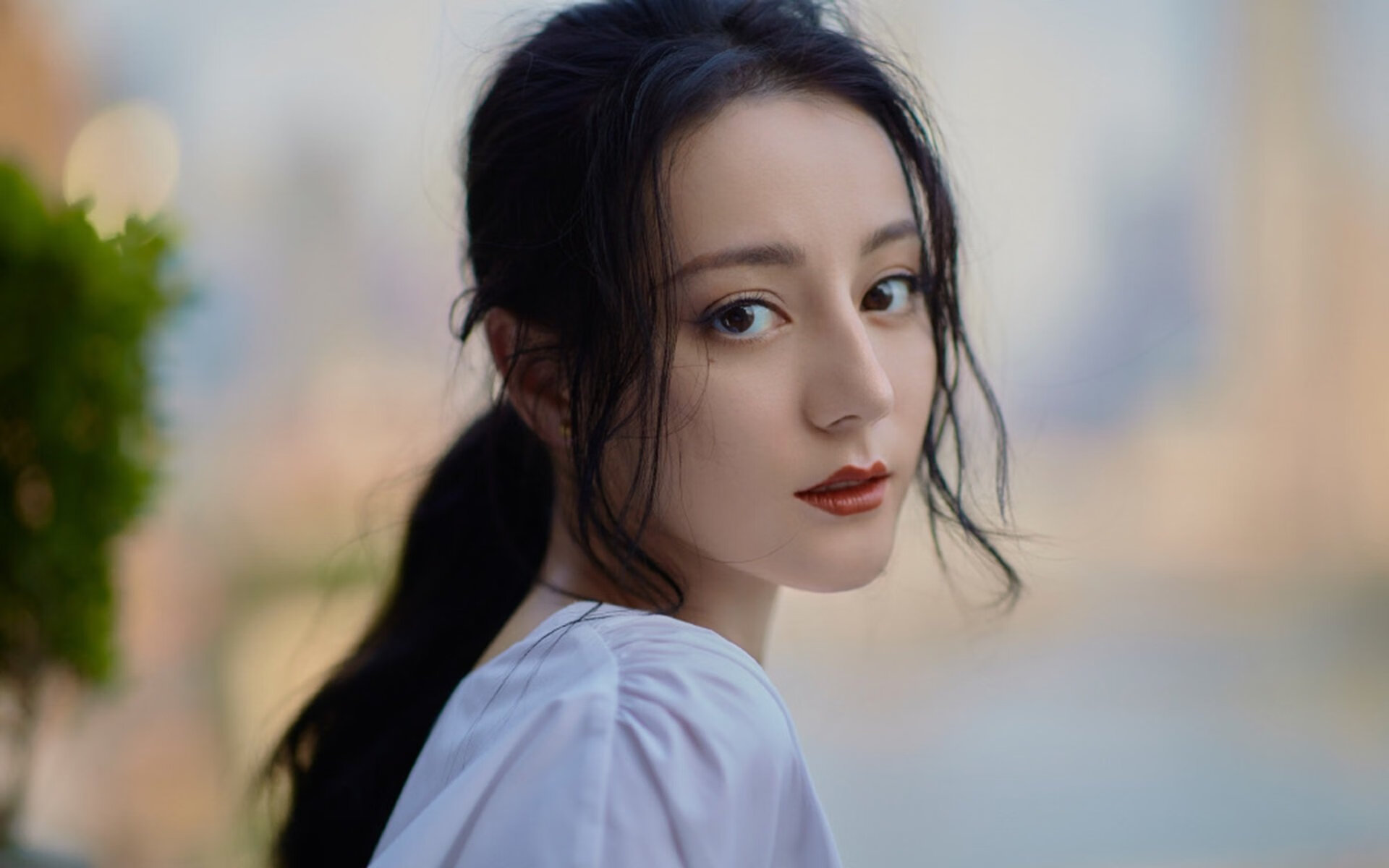 体育界的平行宇宙，贝蒂斯足球压制英格兰，厄德高篮球总决赛接管比赛