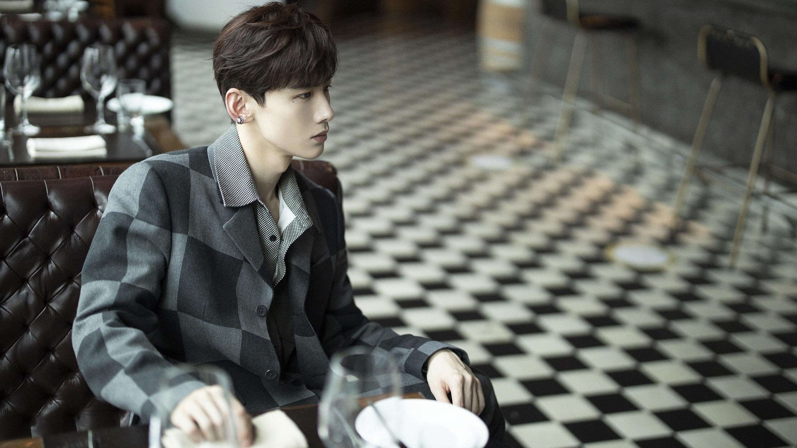 雷火电竞入驻-当神灯熄灭时，哈登关键回合不手软，但灰熊用青春风暴正面击溃篮网