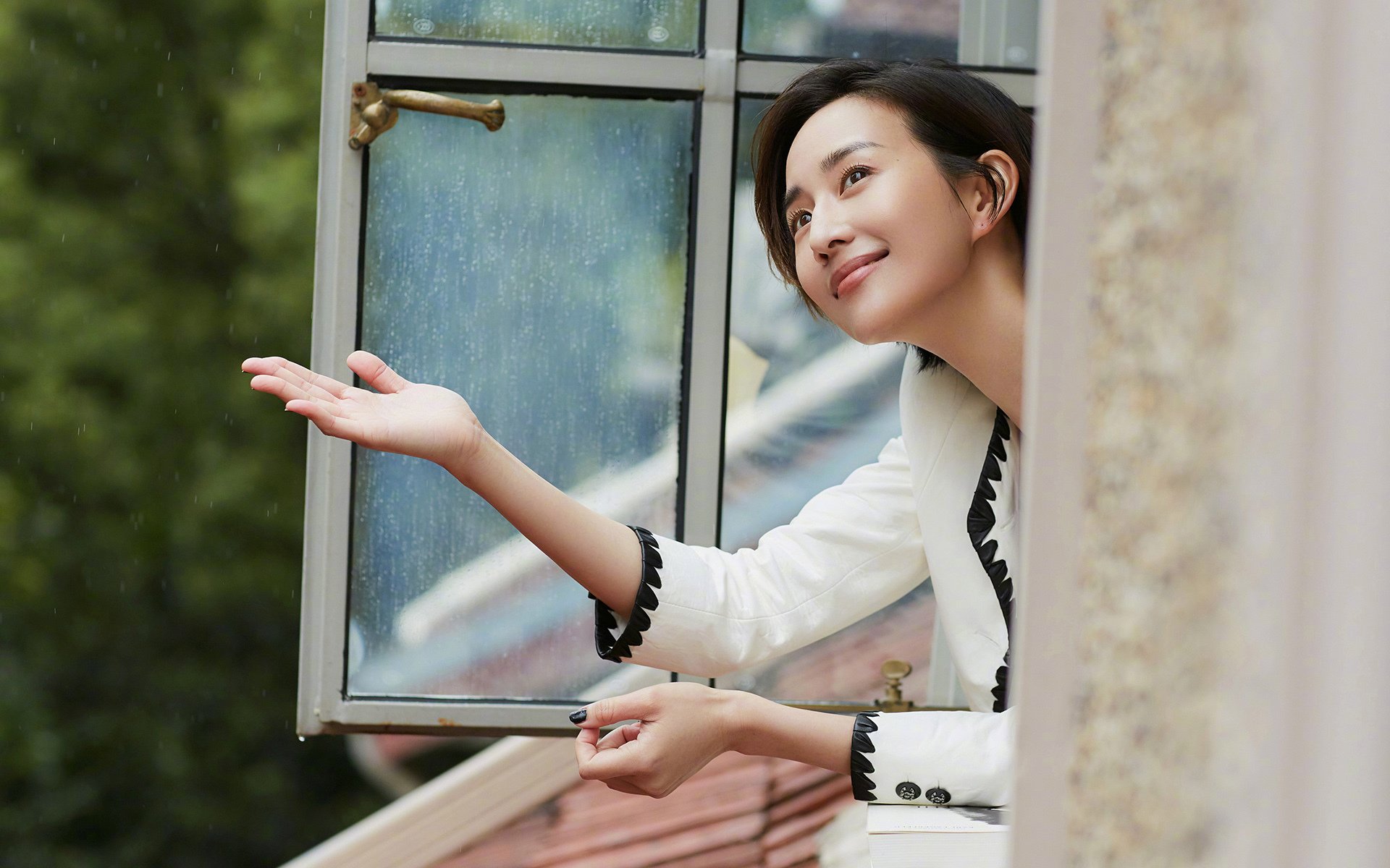 伊斯坦布尔奇迹夜,贝林厄姆一锤定音,土耳其险胜喀麦隆锁定年度焦点之战