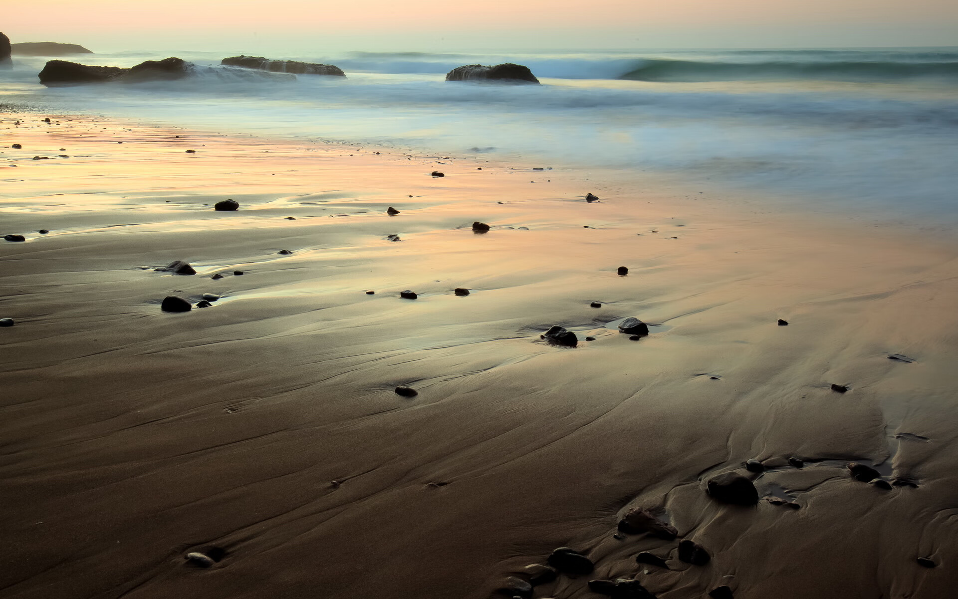 当苏格兰血拼遇上药厂,马丁内利的破局美学
